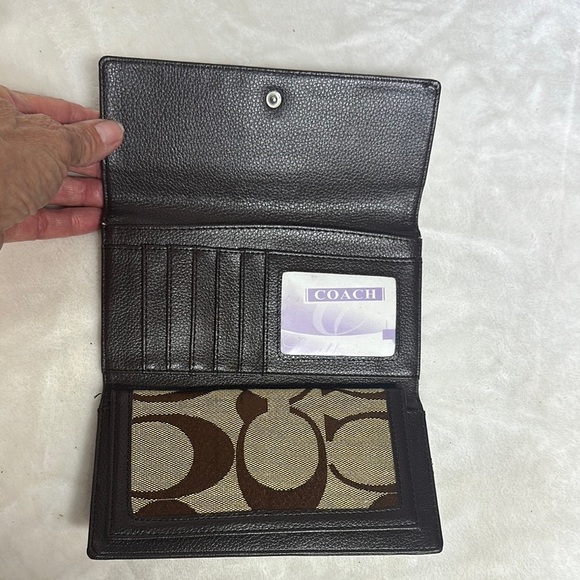 Coach Brown and Black Signature Wallet - Picture 4 of 11